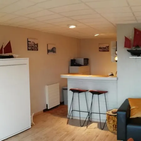Depannemarkt Apartment *